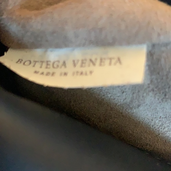 Bottega Veneta - Picture 14 of 17